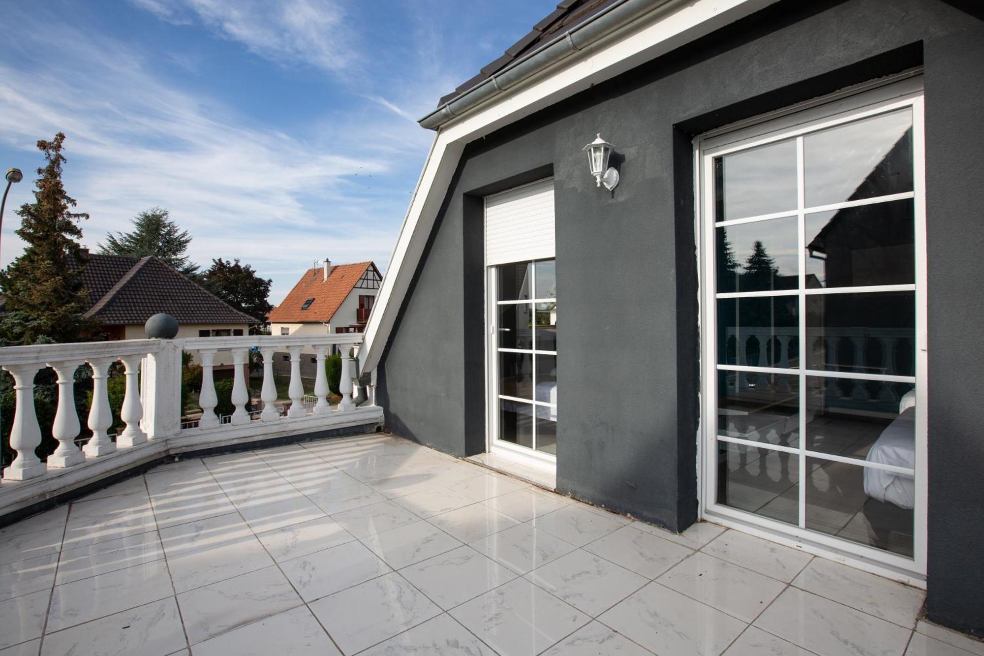 Gites Spa Strasbourg - Villa Ours - Spa Prive, Sauna, Borne D'Arcade, Babyfoot Ittenheim Εξωτερικό φωτογραφία