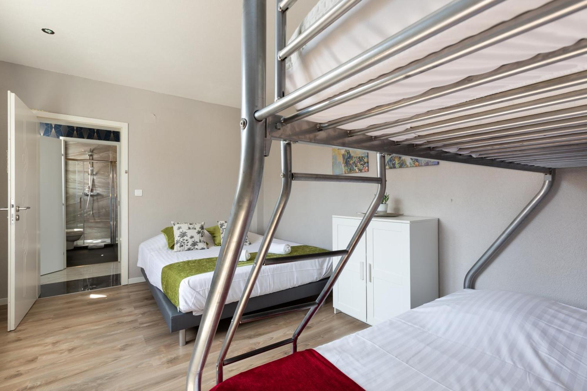 Gites Spa Strasbourg - Villa Ours - Spa Prive, Sauna, Borne D'Arcade, Babyfoot Ittenheim Εξωτερικό φωτογραφία